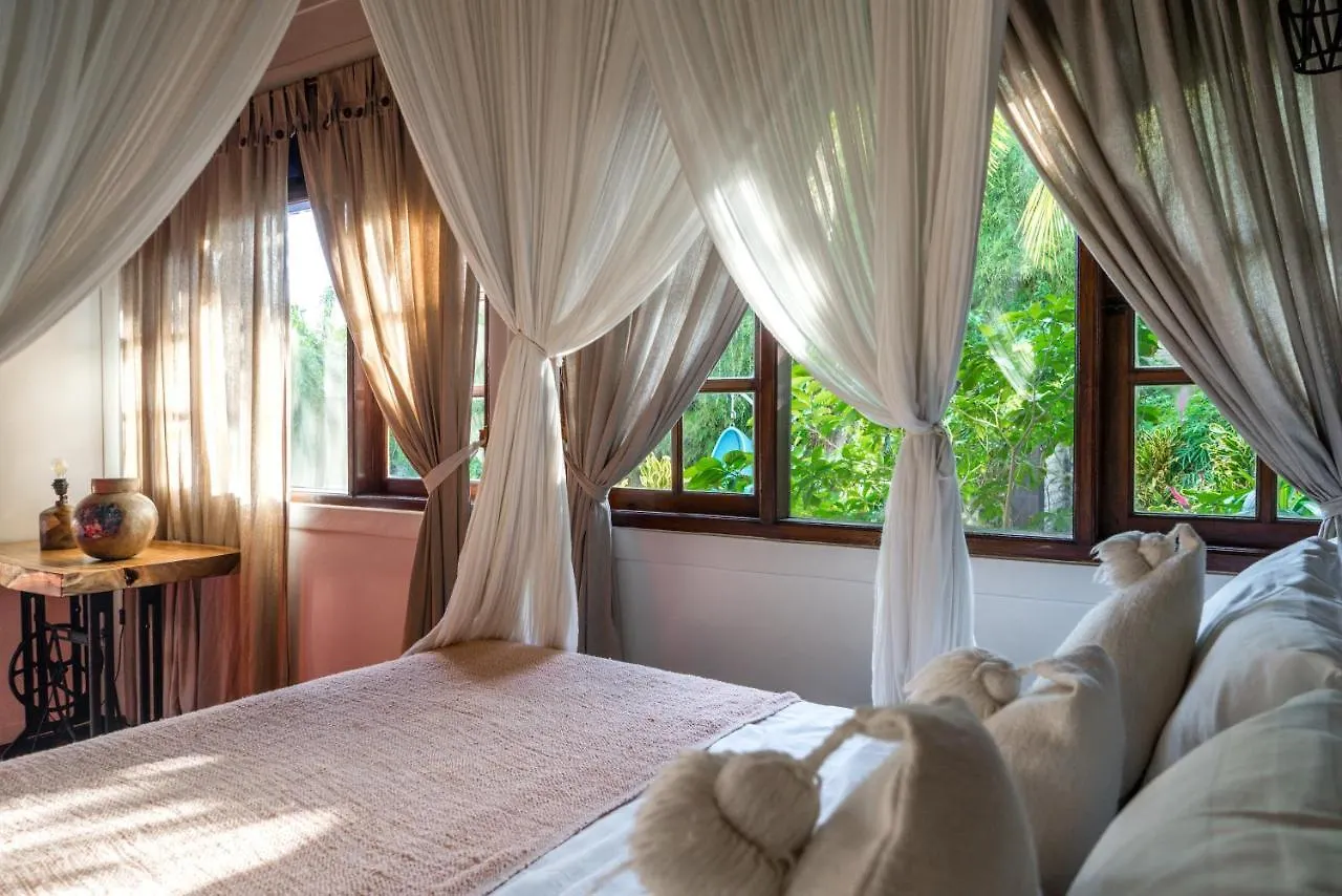 Ocean Star Villa Four Near Kudeta Beach Seminyak 0*,  Indonesia